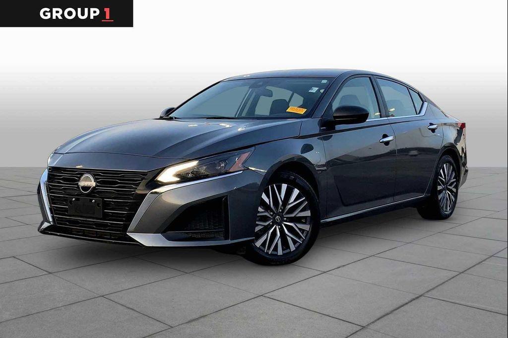 used 2025 Nissan Altima car, priced at $20,220