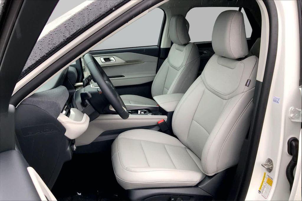 new 2026 Ford Explorer car, priced at $38,791