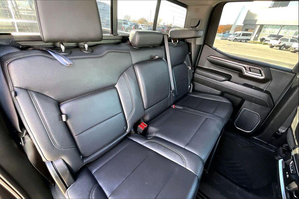 used 2023 Chevrolet Silverado 1500 car, priced at $36,489