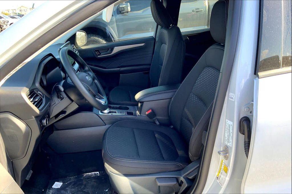 new 2026 Ford Escape car, priced at $31,758