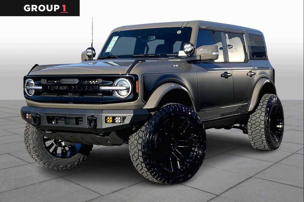 new 2025 Ford Bronco car, priced at $74,664