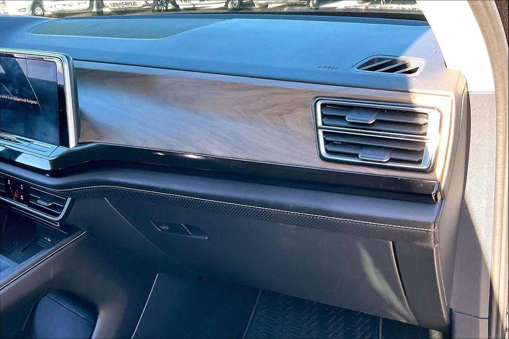 used 2025 Volkswagen Atlas car, priced at $27,588