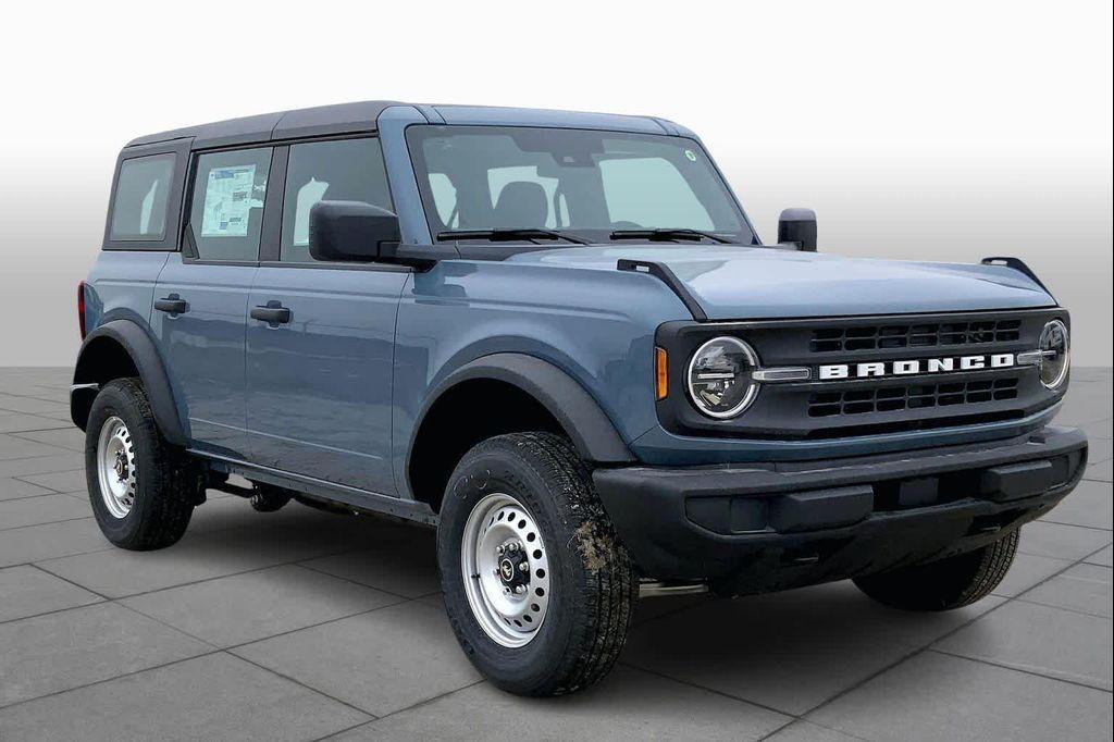 new 2025 Ford Bronco car, priced at $42,028