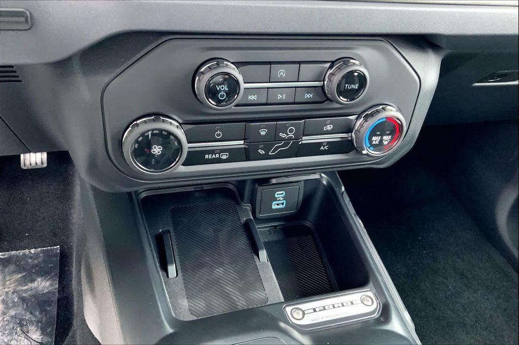 new 2025 Ford Bronco car, priced at $42,028