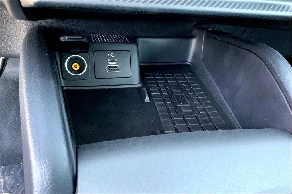 new 2025 Ford Bronco Sport car, priced at $32,120