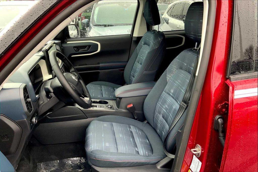 new 2025 Ford Bronco Sport car, priced at $32,036