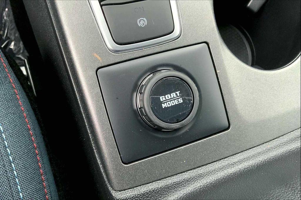 new 2025 Ford Bronco Sport car, priced at $32,036