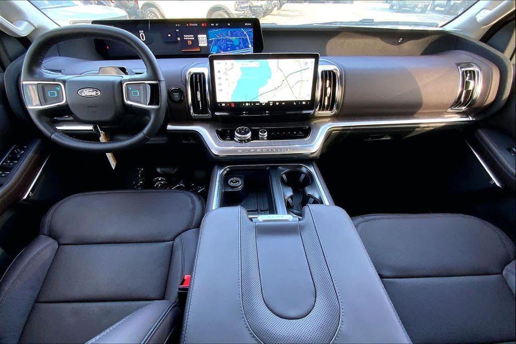 new 2026 Ford Expedition car, priced at $88,913