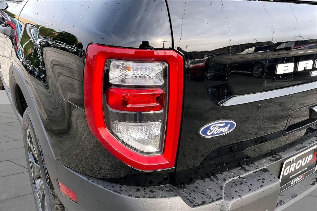 new 2026 Ford Bronco Sport car, priced at $33,347