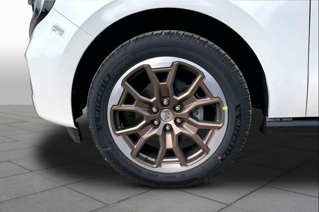 new 2026 Ford Expedition car, priced at $85,523