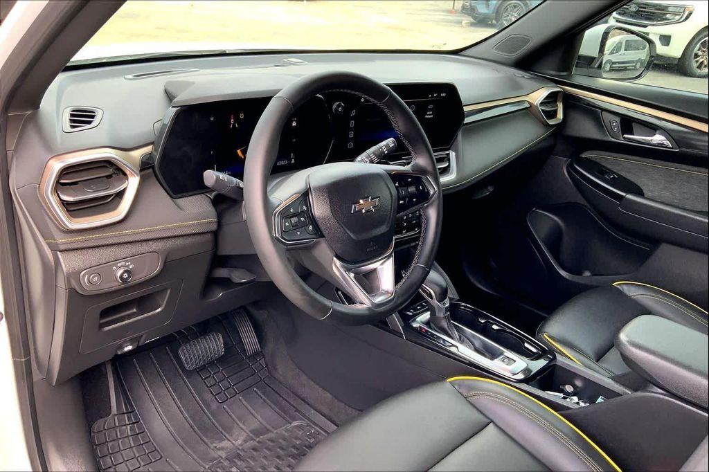 used 2024 Chevrolet TrailBlazer car, priced at $22,998