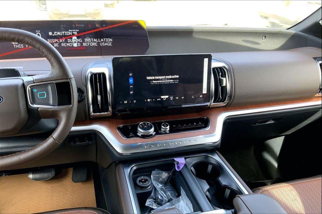 new 2026 Ford Expedition car, priced at $88,150