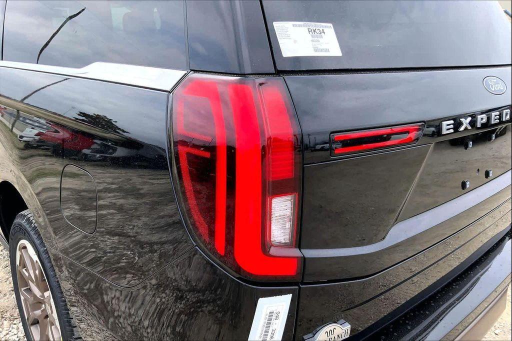 new 2026 Ford Expedition Max car, priced at $87,678