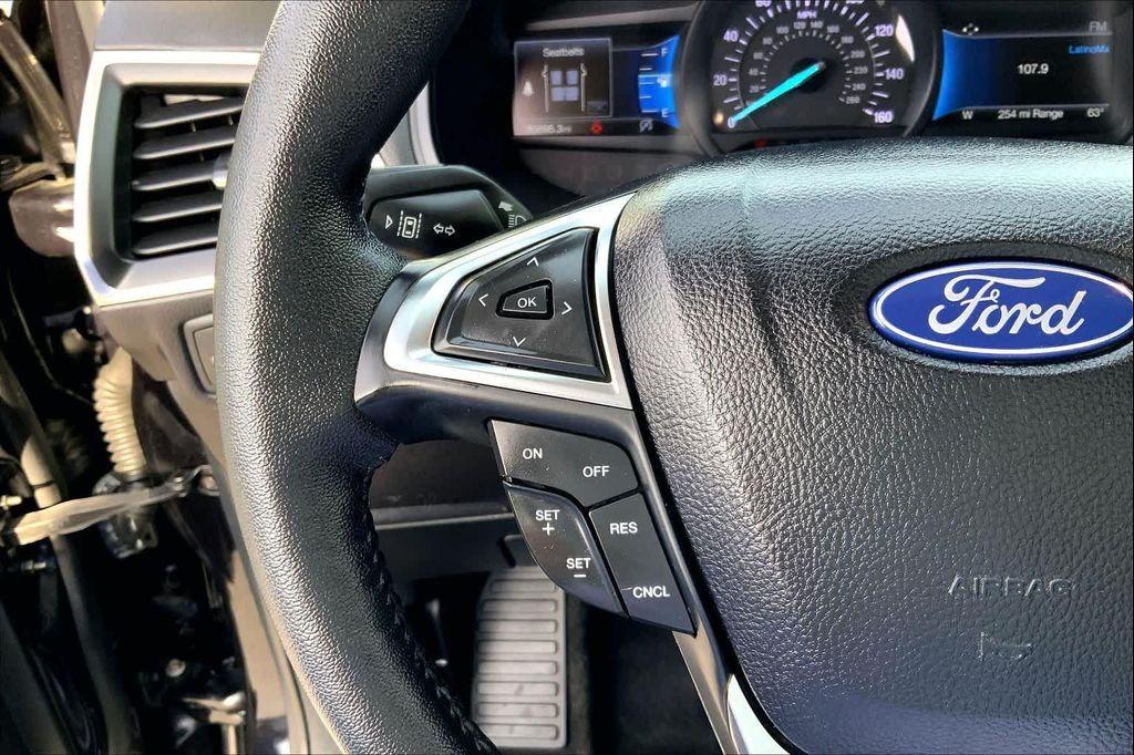 used 2022 Ford Edge car, priced at $21,921