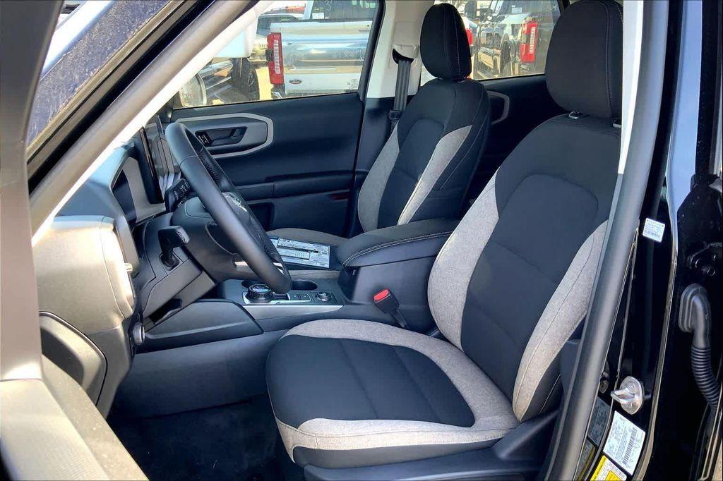 new 2025 Ford Bronco Sport car, priced at $31,734