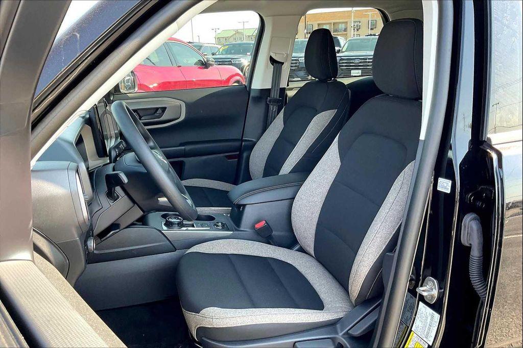 new 2025 Ford Bronco Sport car, priced at $32,810