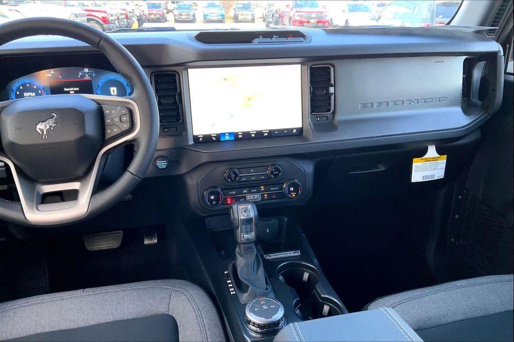 new 2025 Ford Bronco car, priced at $44,409