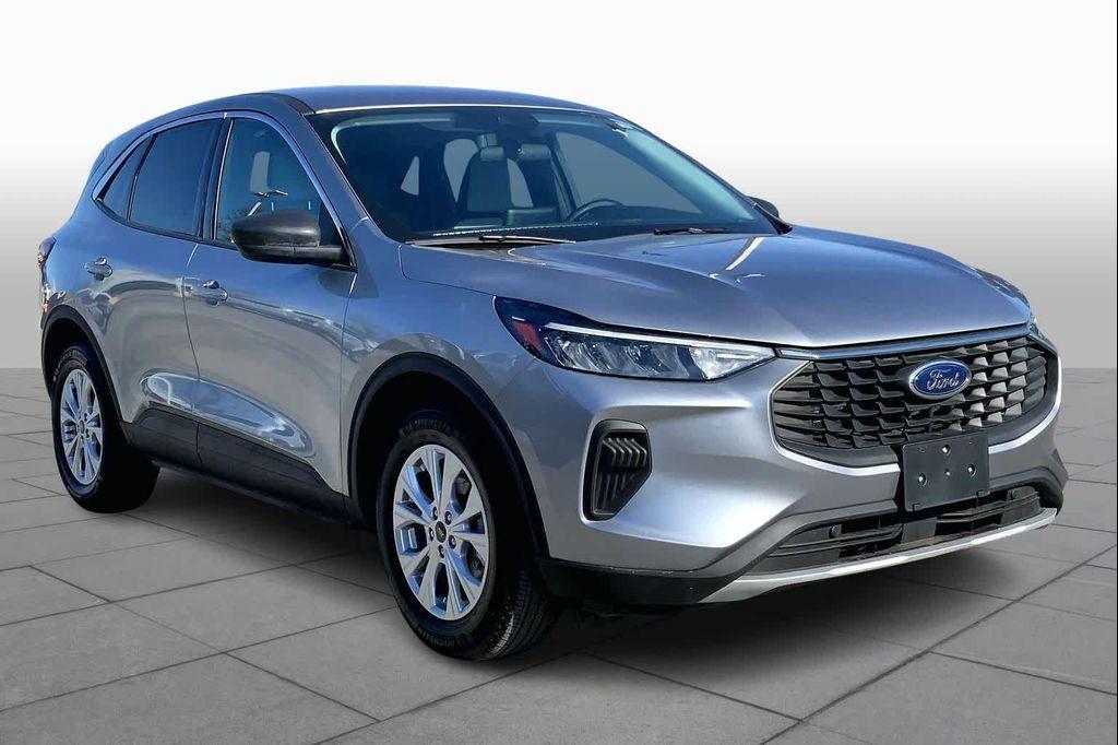 used 2024 Ford Escape car, priced at $19,996