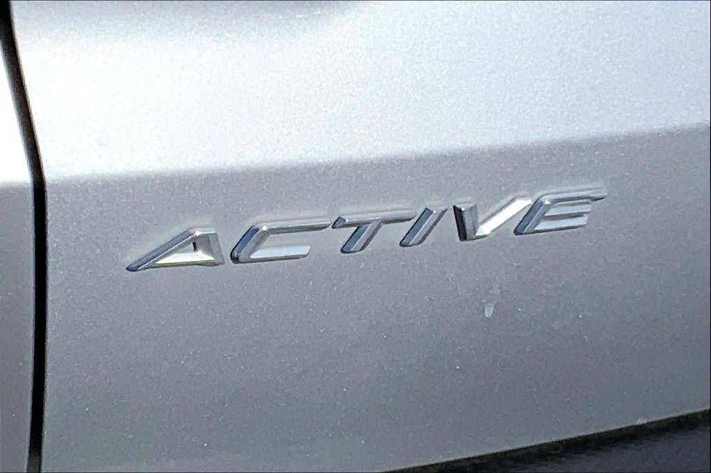 used 2024 Ford Escape car, priced at $19,996