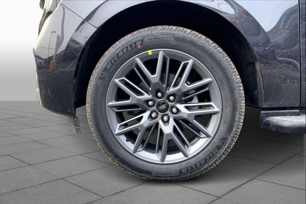 new 2026 Ford Expedition Max car, priced at $81,110