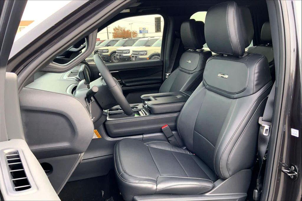 new 2026 Ford Expedition Max car, priced at $81,110