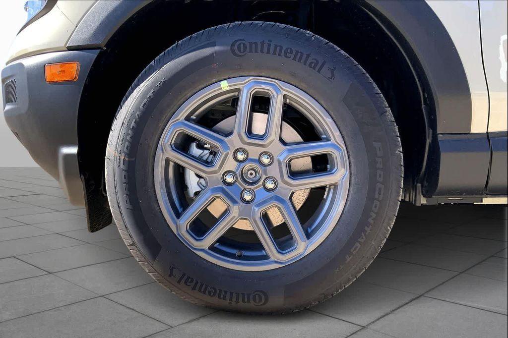 new 2025 Ford Bronco Sport car, priced at $30,298
