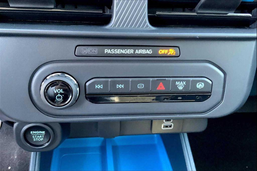 new 2025 Ford Maverick car, priced at $29,719