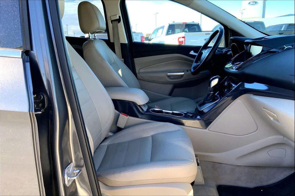 used 2014 Ford Escape car, priced at $7,889