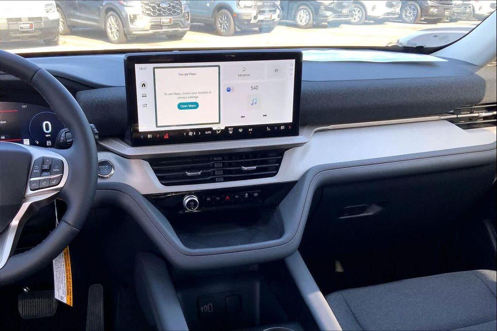 new 2026 Ford Explorer car, priced at $40,952