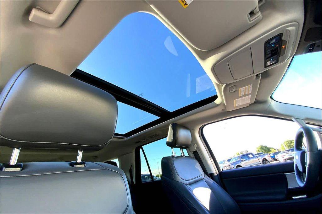 used 2025 Ford Expedition Max car, priced at $59,995