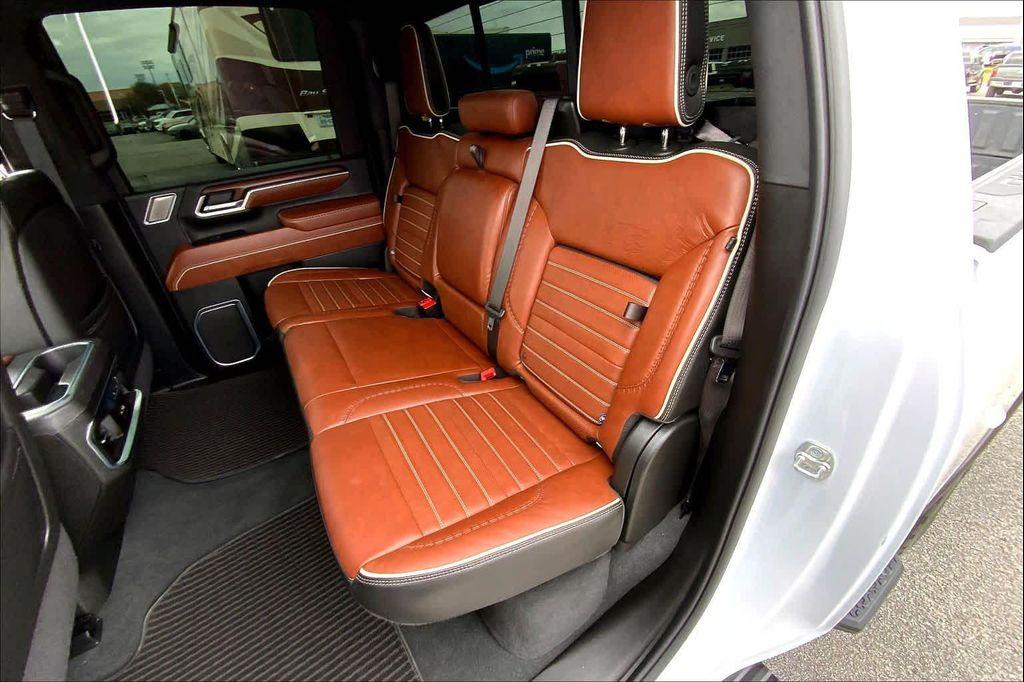 used 2025 GMC Sierra 2500 car, priced at $77,549