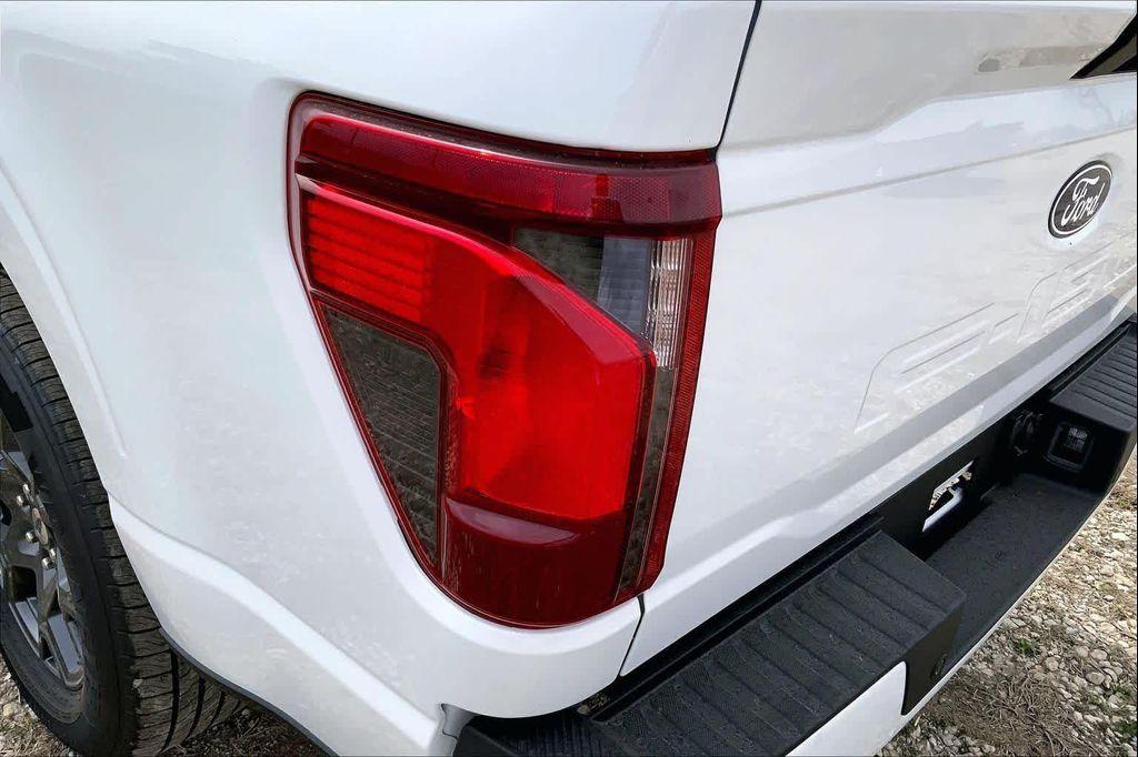 new 2026 Ford F-150 car, priced at $42,856