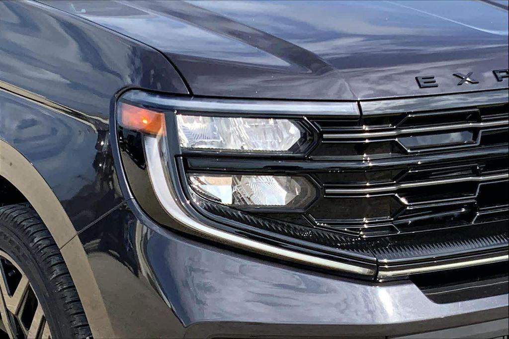 new 2026 Ford Expedition car, priced at $83,236