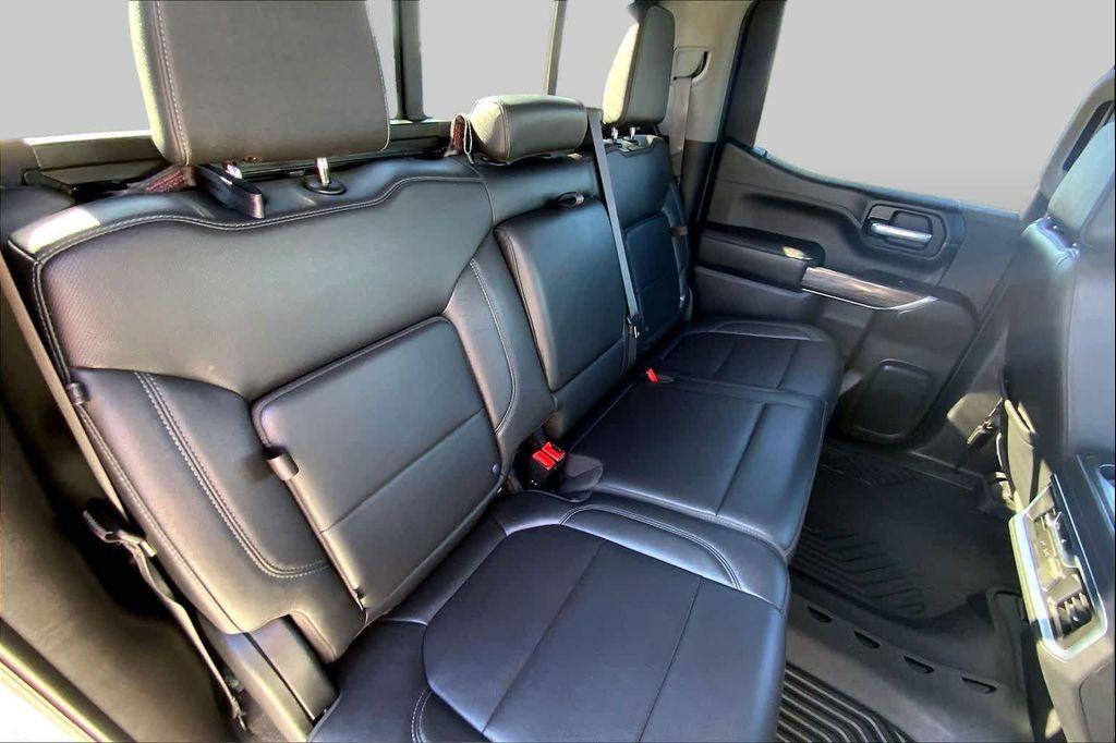 used 2021 Chevrolet Silverado 1500 car, priced at $31,013