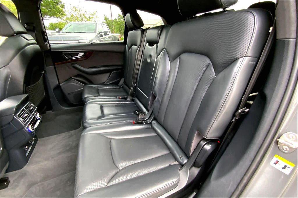 used 2018 Audi Q7 car, priced at $16,238