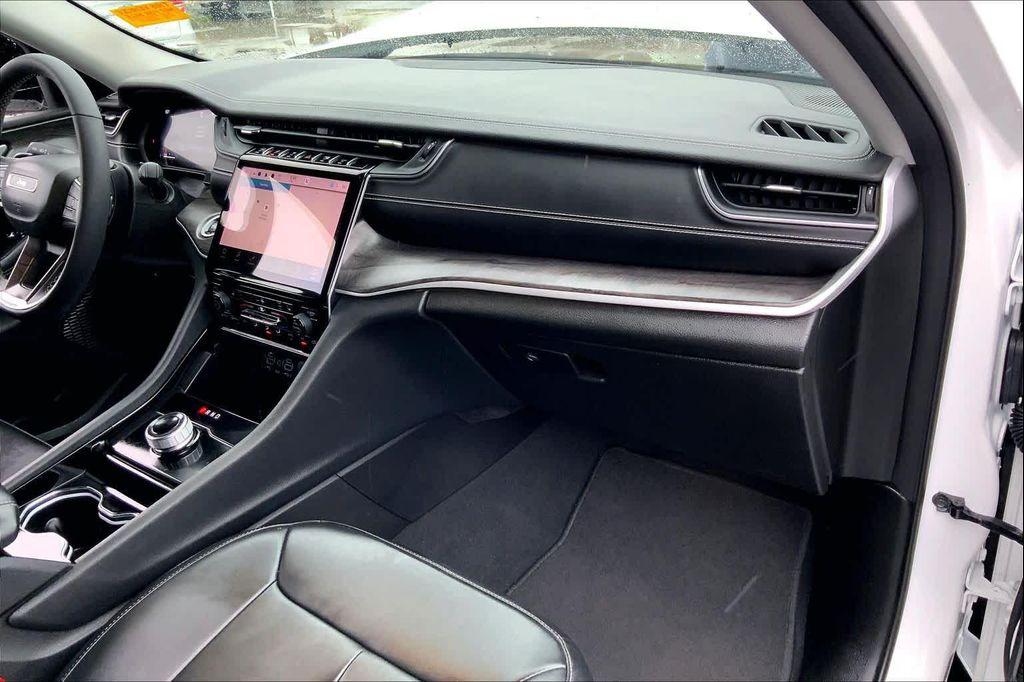 used 2023 Jeep Grand Cherokee car, priced at $28,547