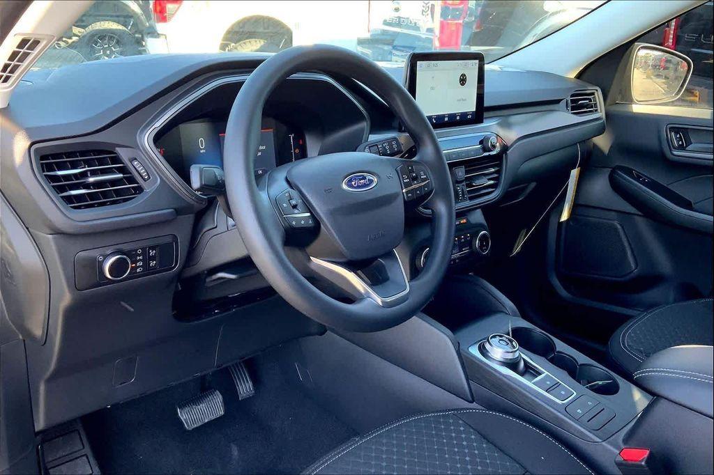 new 2026 Ford Escape car, priced at $28,978