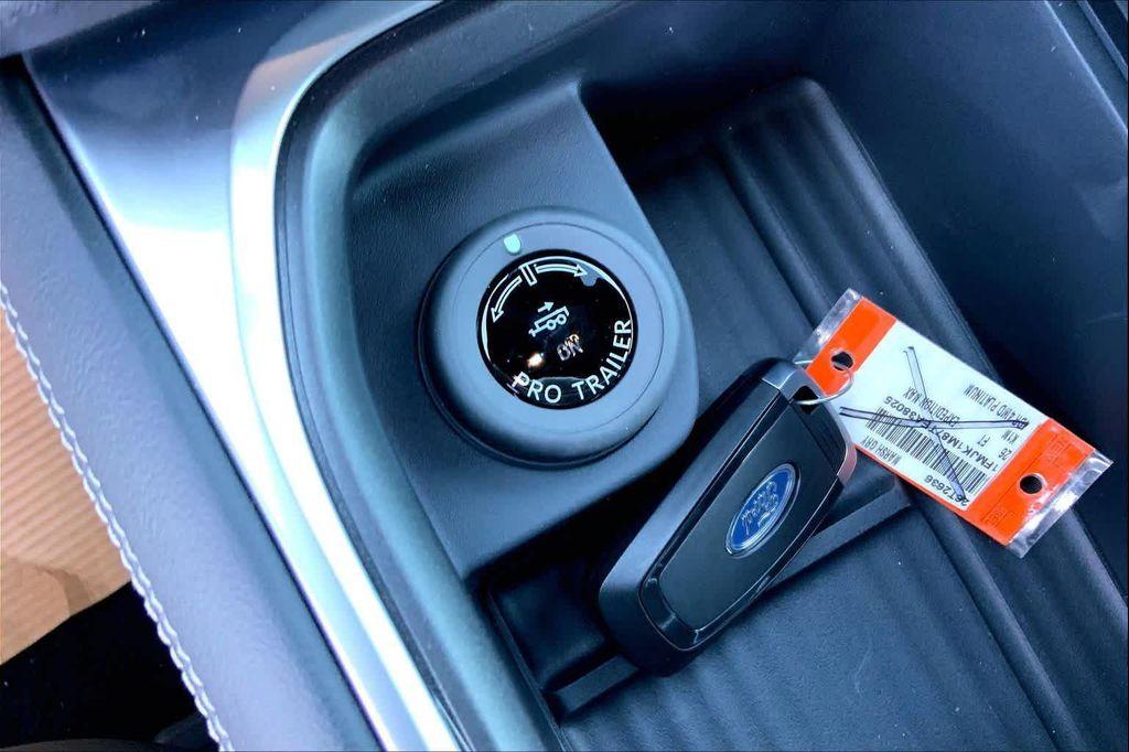 new 2026 Ford Expedition Max car, priced at $77,401