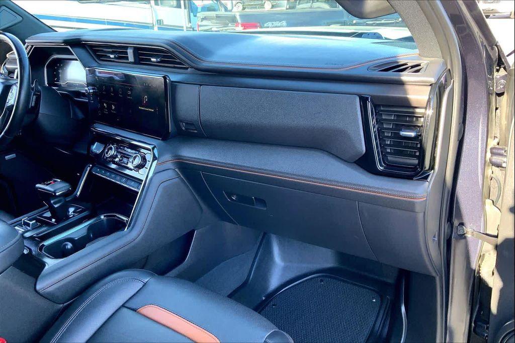 used 2023 GMC Sierra 1500 car, priced at $49,866