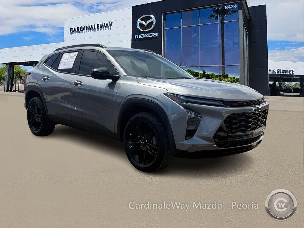 used 2025 Chevrolet Trax car, priced at $23,482