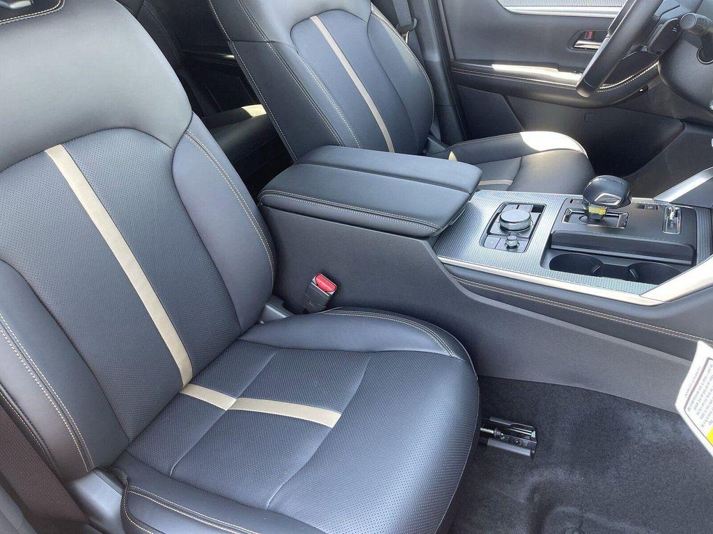 new 2025 Mazda CX-70 PHEV car, priced at $50,615