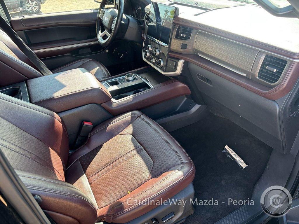 used 2023 Ford Expedition car, priced at $41,999