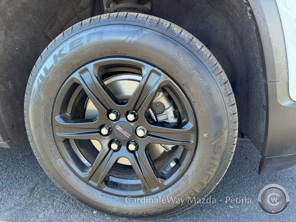 used 2023 GMC Acadia car, priced at $30,242