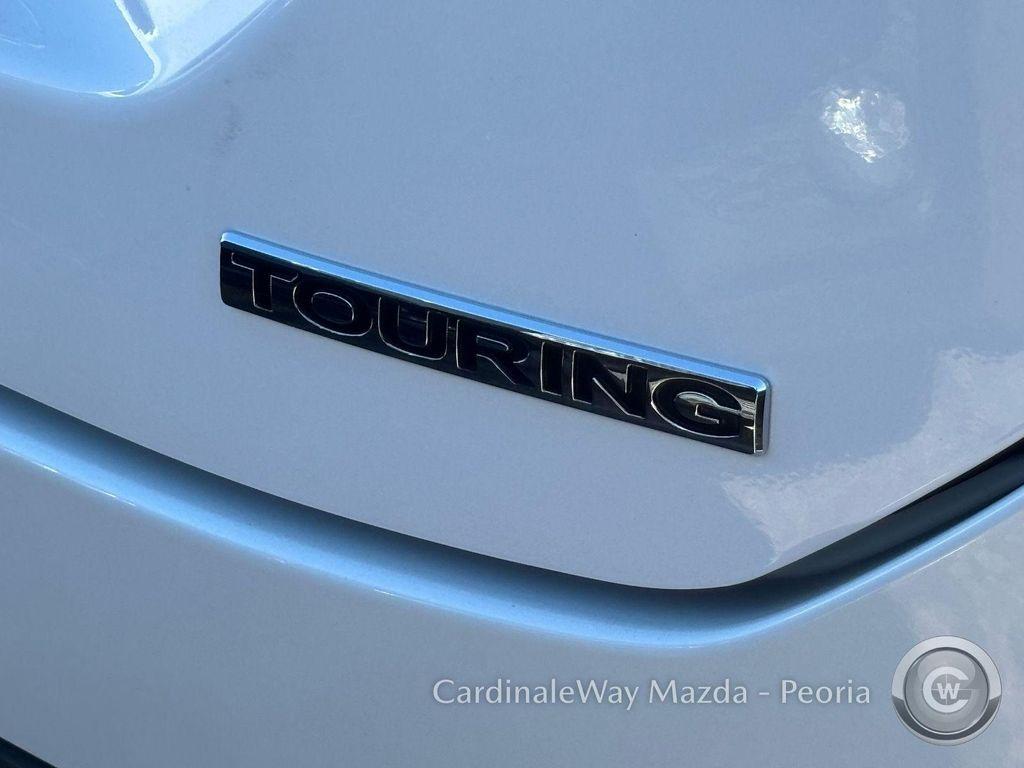 used 2025 Honda Pilot car, priced at $41,894