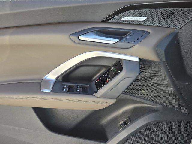 new 2025 Audi Q5 car, priced at $50,267