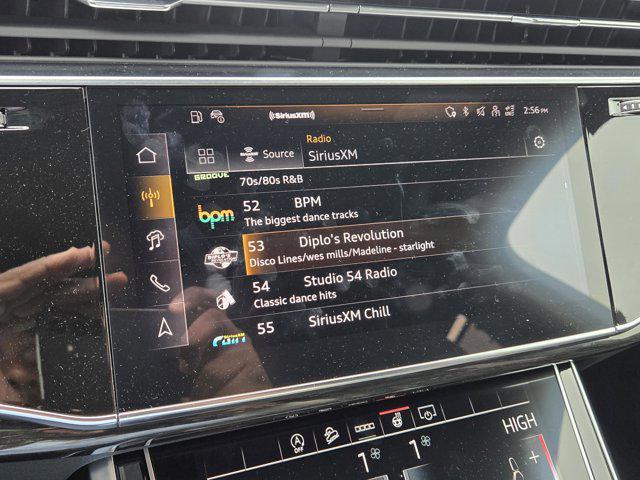 new 2026 Audi Q7 car, priced at $68,632