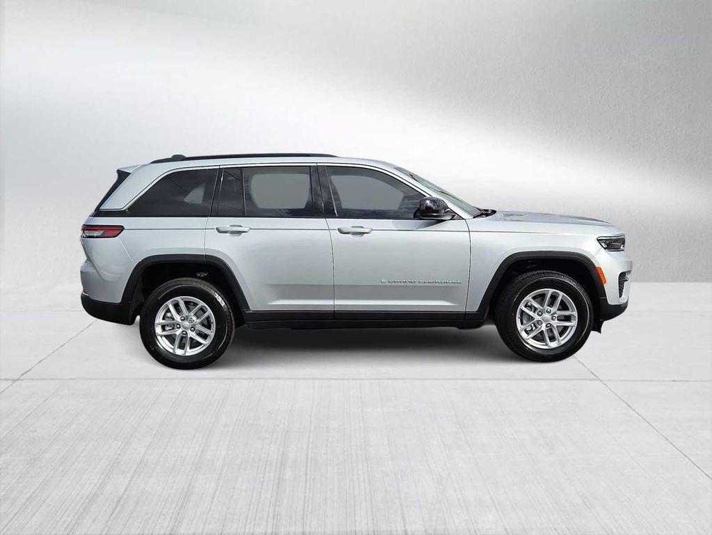 new 2025 Jeep Grand Cherokee car, priced at $34,920