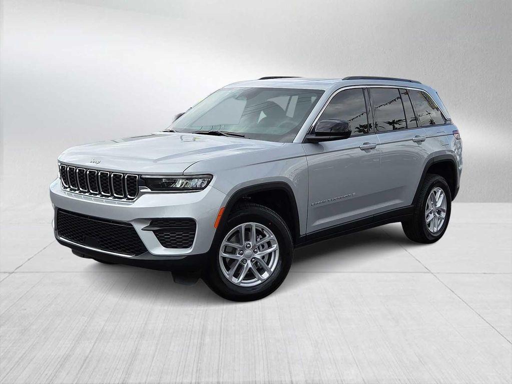 new 2025 Jeep Grand Cherokee car, priced at $34,920