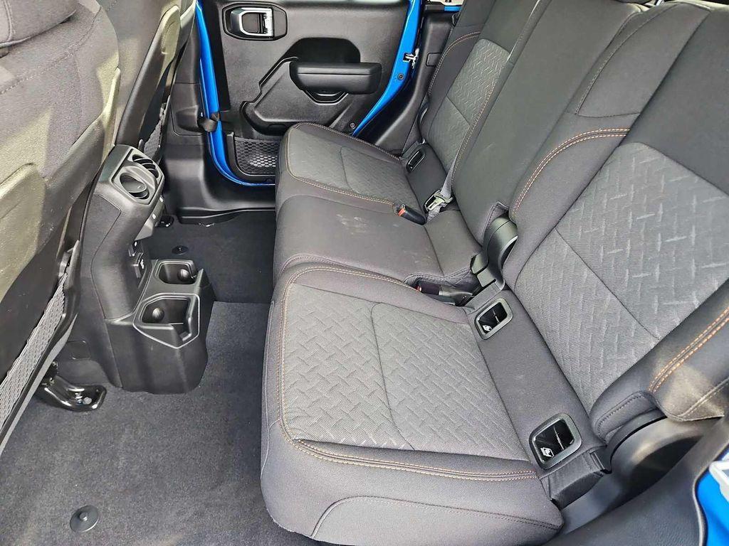 new 2026 Jeep Gladiator car, priced at $54,440