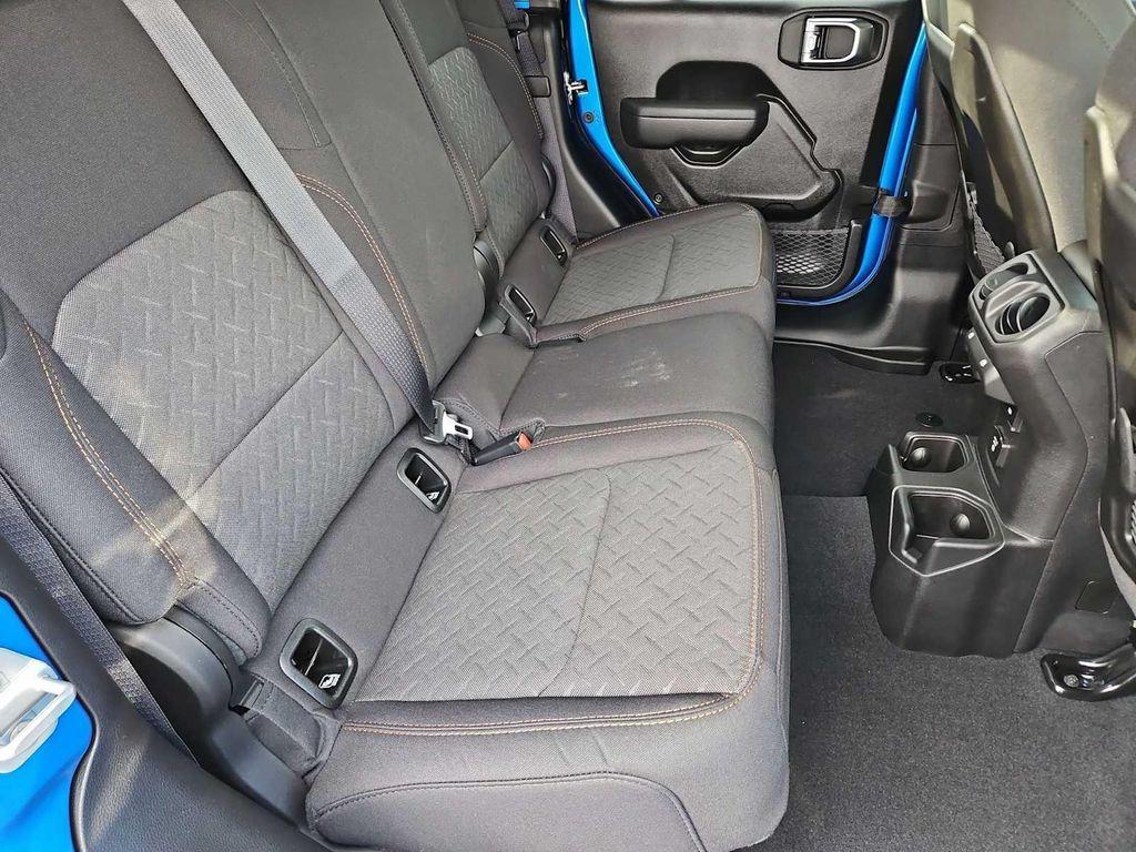 new 2026 Jeep Gladiator car, priced at $54,440